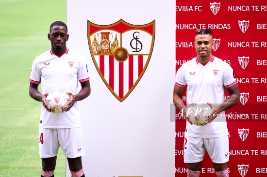 FOOTBALL - PRESENTATIONS OF MARIANO DIAZ AND BOUBAKARY SOUMARE FOR SEVILLA FC
